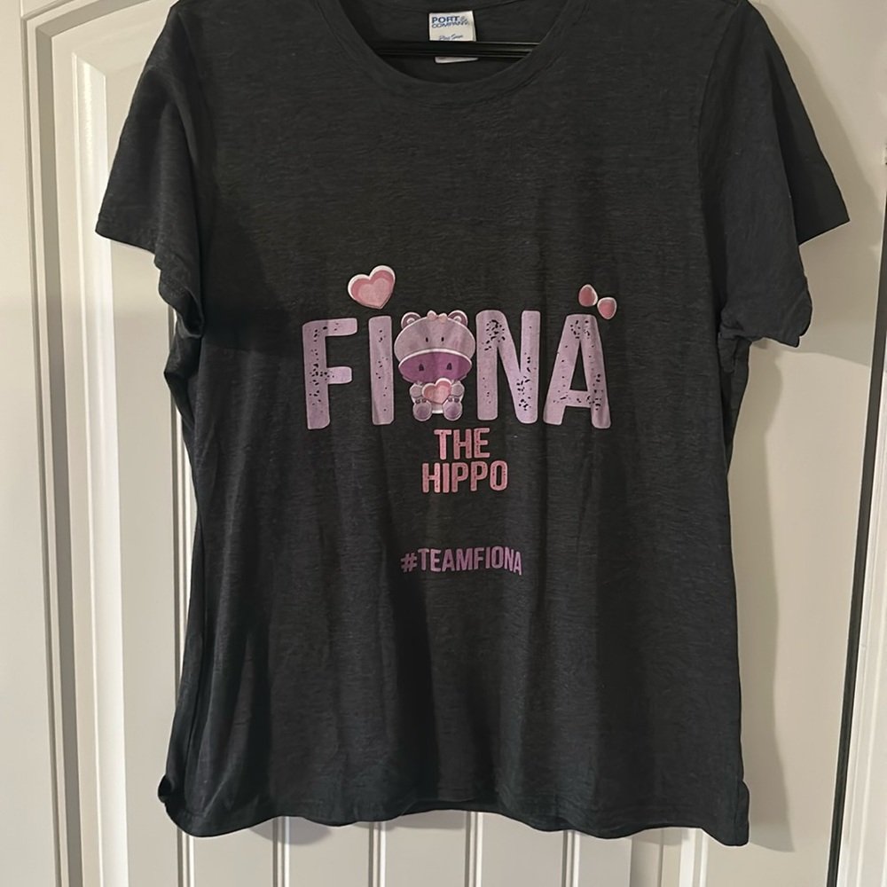 #teamfiona Tshirt women’s size XL